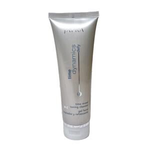 JAFRA TIME DYNAMICS DEFY Time Reveal Toning Cleanser 125 ml/4.2fl. oz.